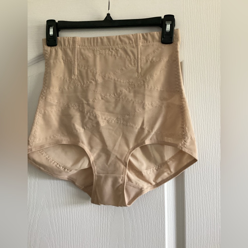 High-Waist Shaping Briefs - Nude